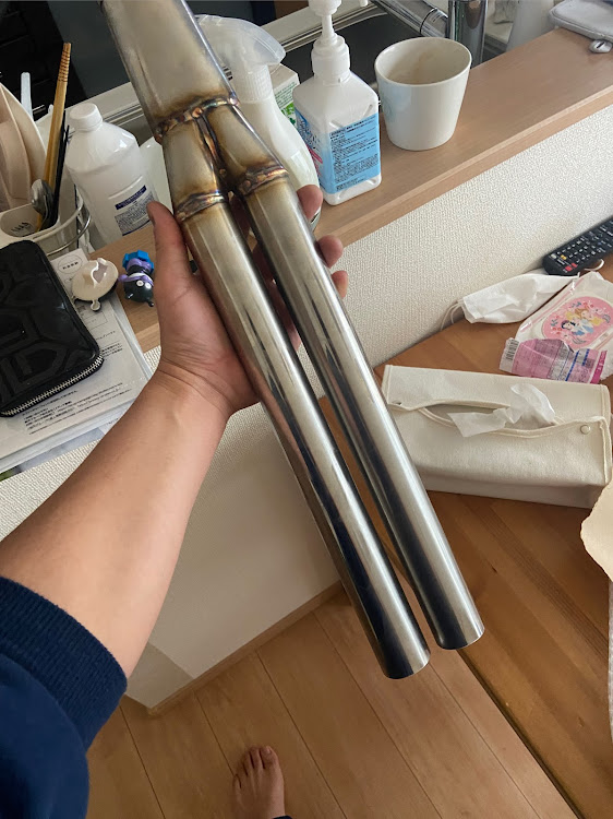 セレナのtempestさんのパクリ・デュアルはみやぞん あ、いいぞん・洗車したいけどさみぃからきちゃないままに関するカスタム事例の投稿画像5枚目