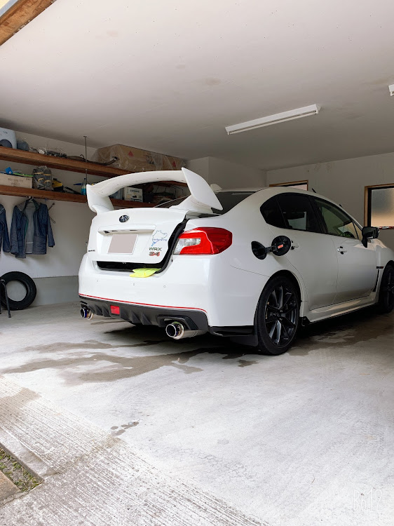 WRX S4のマフラー交換・HKS・ハイパワースペックLⅡに関するカスタム事例の投稿画像2枚目