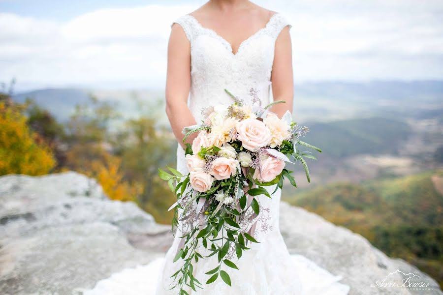 Fotógrafo de casamento Anna Bowser (annabowser). Foto de 7 de setembro 2019