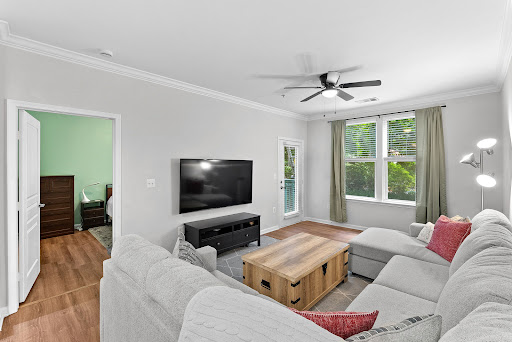 Property with pool 4
