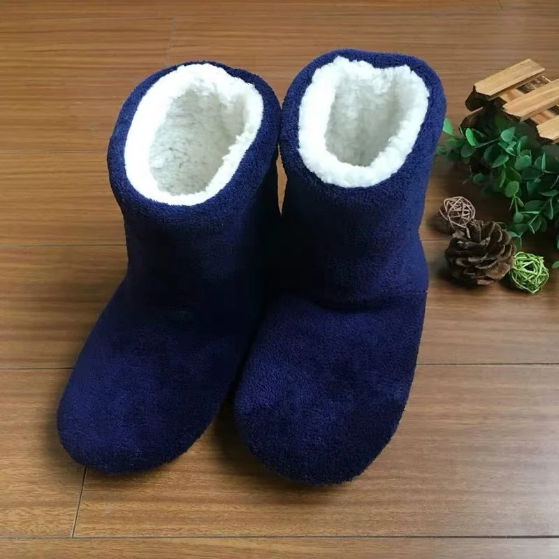 Bottes thermiques épaisses pour le sol Chaleur et confort exceptionnels pour les travaux ou activités extérieures par temps froid. Protégez vos pieds du froid extrême