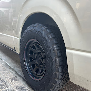 ハイエースバン GDH206V
