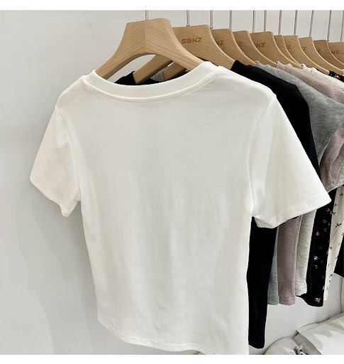 Title 9, Bow Print Chic Chic Cropped Top