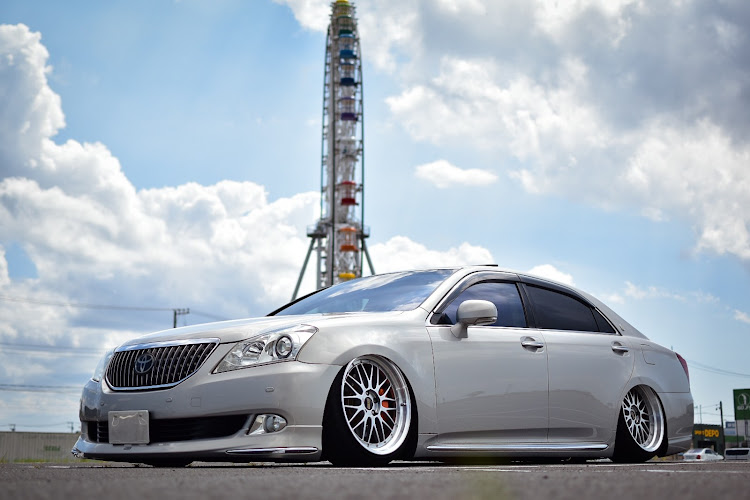 クラウンマジェスタのVIPCAR・BBS LM・アクアライン高架下・千葉フォルニア・木更津アウトレットに関するカスタム事例の投稿画像2枚目