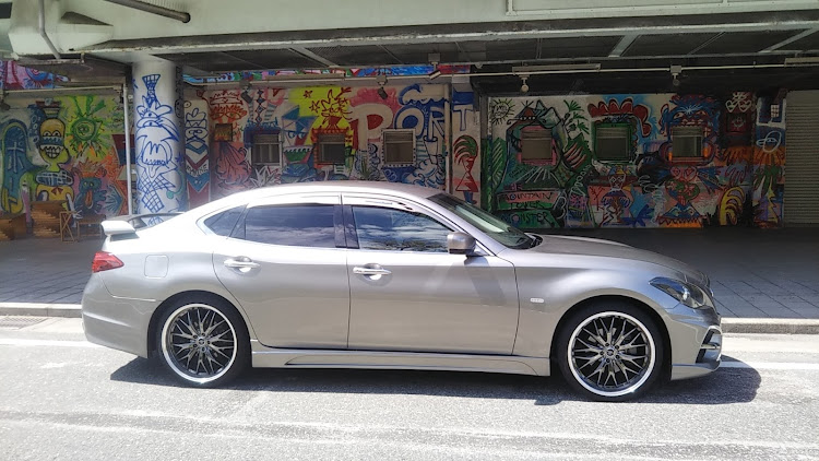 フーガのリアスポイラー有り派？無し派？・HY51フーガ・過去車、全て付いてました！に関するカスタム事例の投稿画像11枚目