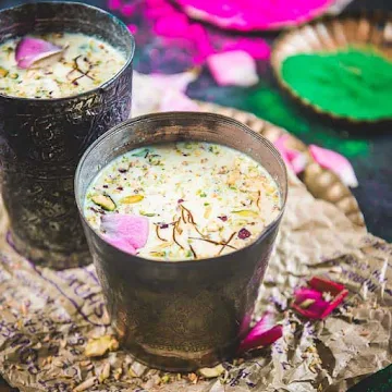 indian-sweet-dishes-thandai_image