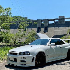 スカイライン GT-R BNR34