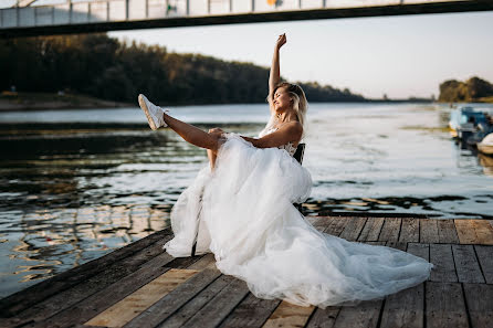 Fotógrafo de casamento Anita Dajka (dajkaanita19). Foto de 15 de novembro 2019