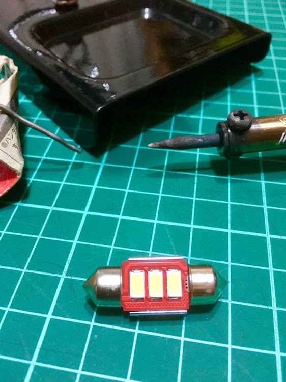 ミラジーノのルームランプ交換・LED交換・ゴースト現象・DIYに関するカスタム事例の投稿画像2枚目
