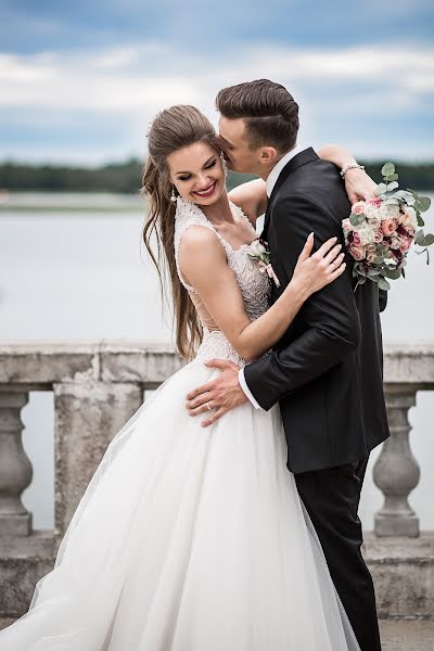 Fotógrafo de bodas Evelina Dzienaite (muah). Foto del 13 de abril 2018