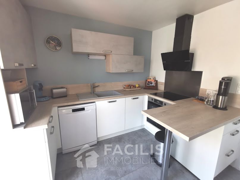 Vente maison 4 pièces 91 m² à Saint-Martin-de-Fraigneau (85200), 215 000 €