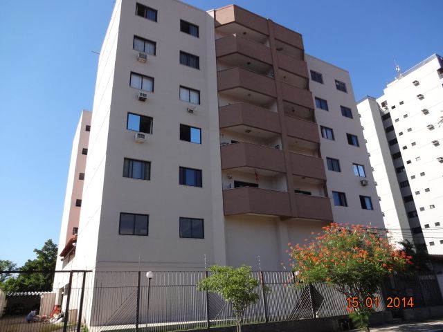 Apartamentos à venda Bairro Comercial