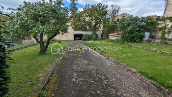 maison à Chambost-Longessaigne (69)