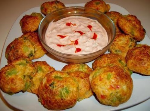 Spicy Vegetable Cheese Balls & Sauce