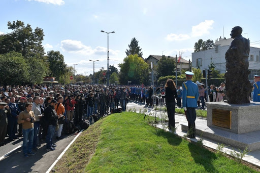 U Beogradu otkriven spomenik majoru Milanu Tepiću