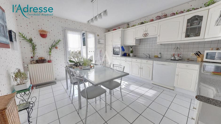 Vente maison 7 pièces 170 m² à Champs-sur-Marne (77420), 624 000 €