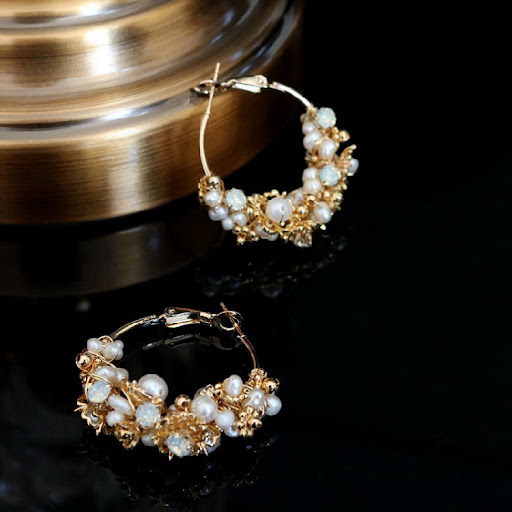 Title 2, Water Pearl Temperament Girl Earrings, elegant ...