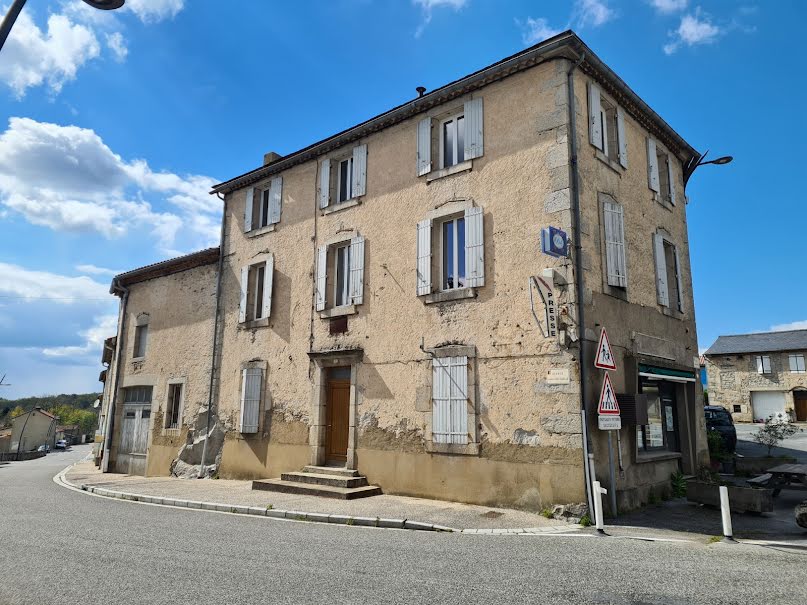 Vente maison 6 pièces 173 m² à Saint-Salvy-de-la-Balme (81490), 167 500 €
