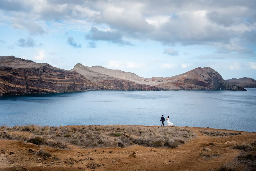 Wedding photographer Miguel Ponte (cmiguelponte). Photo of 12 April 2020