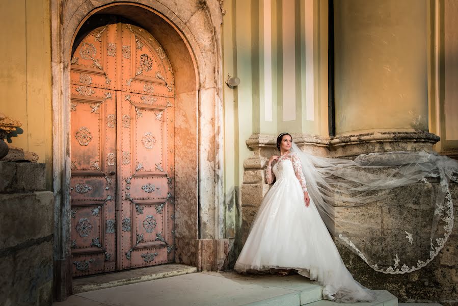 Fotógrafo de casamento Paul Suha (paulsuha). Foto de 24 de agosto 2018