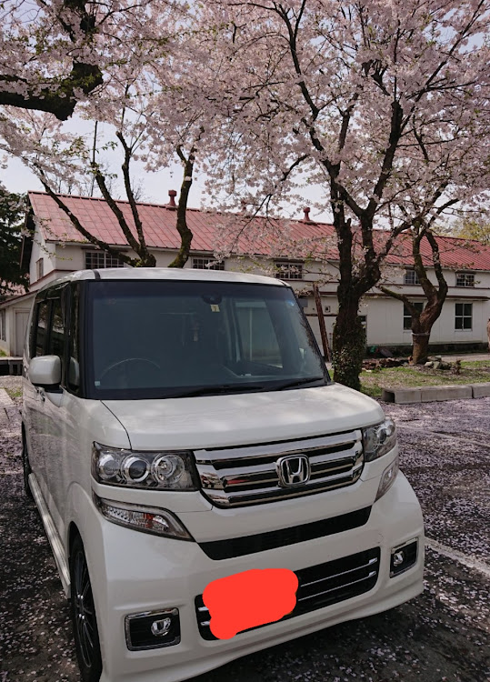 Nボックスカスタムの桜🌸・あげ⤴︎⤴・いいね👍ありがとうございます・ﾀﾞｳﾝｻｽ・明日も晴れ☀に関するカスタム事例の投稿画像2枚目