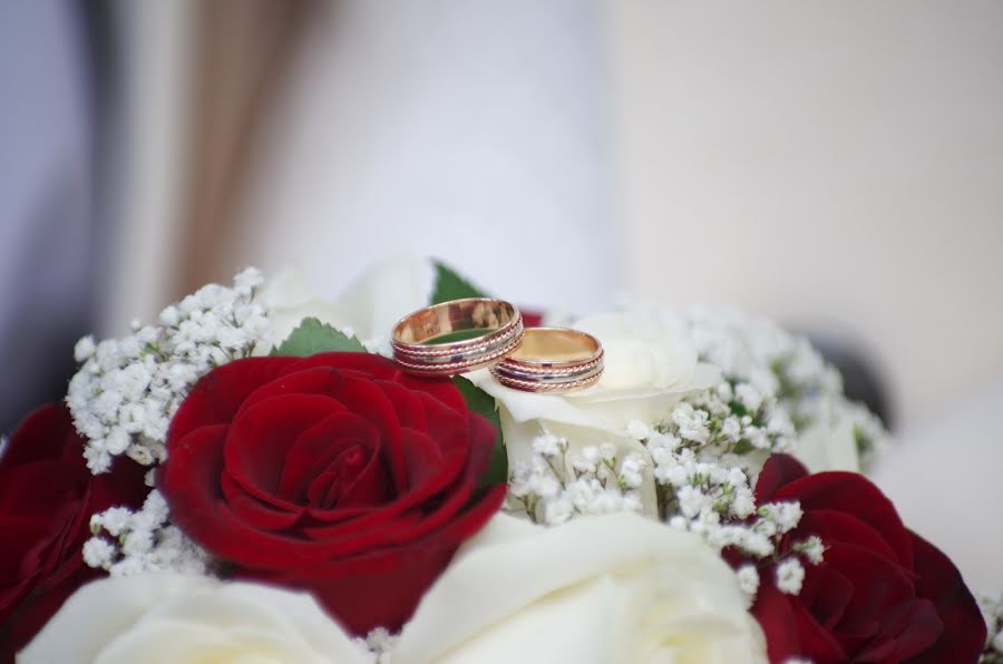 Fotógrafo de casamento Vitaliy Vdovin (massanderos). Foto de 13 de maio 2016