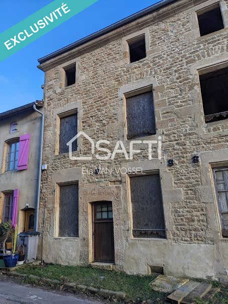 Vente maison 3 pièces 100 m² à Montmédy (55600), 59 000 €