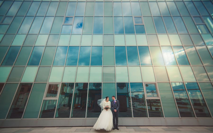 Fotógrafo de bodas Sergey Zelenskiy (icanphoto). Foto del 16 de octubre 2013