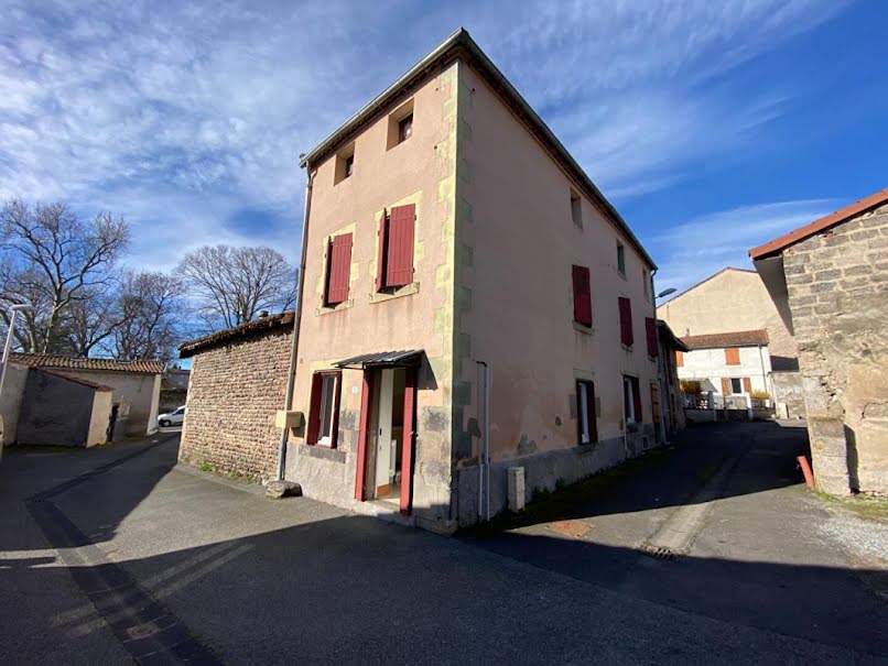 Vente maison 3 pièces 70 m² à Joze (63350), 127 500 €