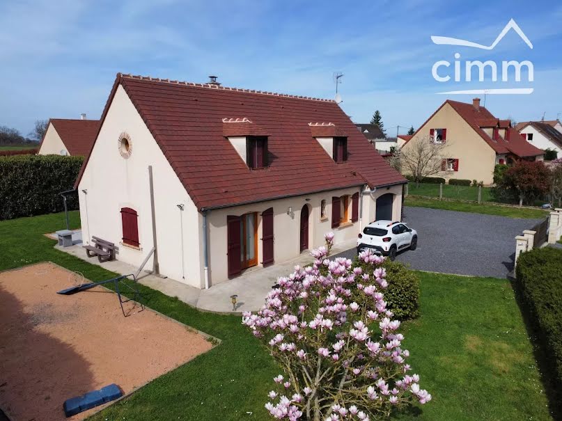 Vente maison 5 pièces 117 m² à Montilly (03000), 223 650 €