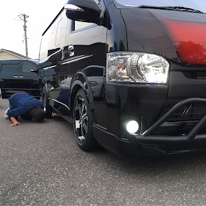 ハイエースバン