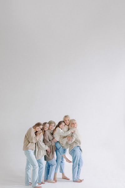 結婚式の写真家Anna Kozdurova (chertopoloh)。2021 12月24日の写真