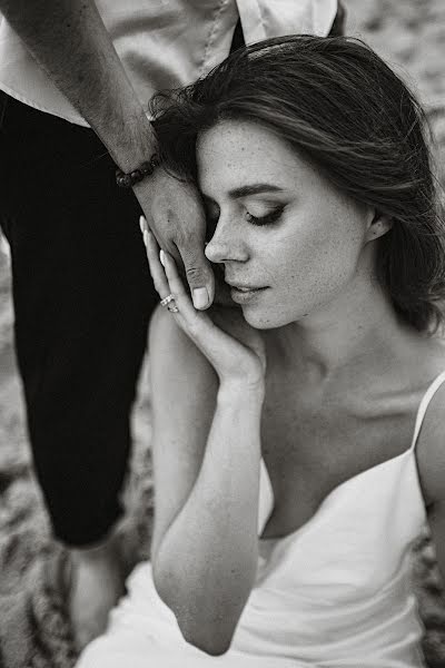 Photographe de mariage Yuliya Nechepurenko (misteria). Photo du 6 août 2022