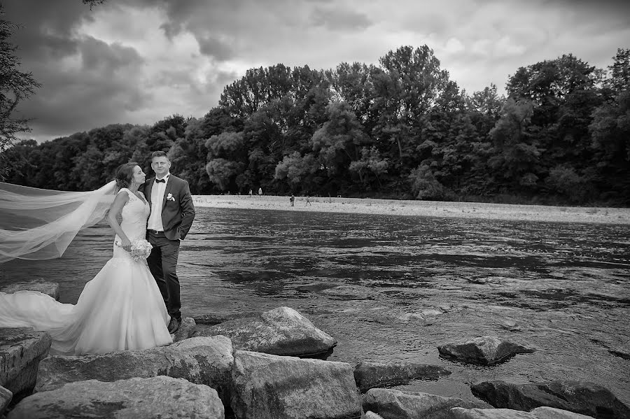 Hochzeitsfotograf Petre Andrei (andrei). Foto vom 11. Juli 2017