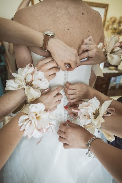 Fotógrafo de casamento Luigi Tiano (luigitiano). Foto de 3 de agosto 2017