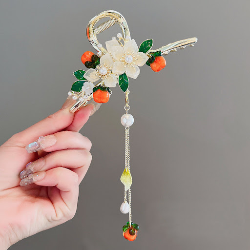 Title 5, Fashionable Tassel Flower Grab Clip for Women S...