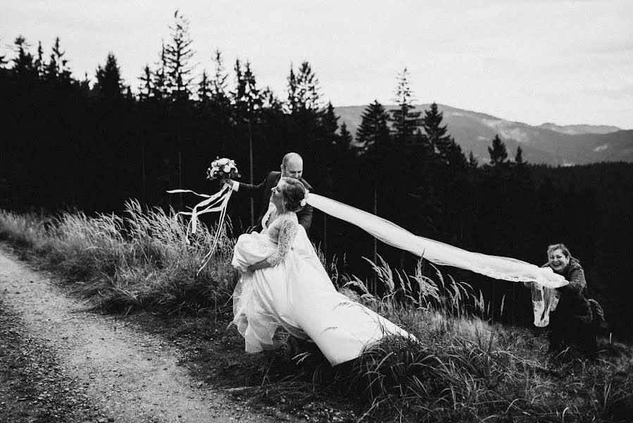 Fotógrafo de bodas Ján Rábara (rabaraphotograph). Foto del 16 de abril 2019