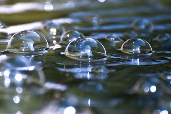 Acqua allo stato bolloso di frodo1980