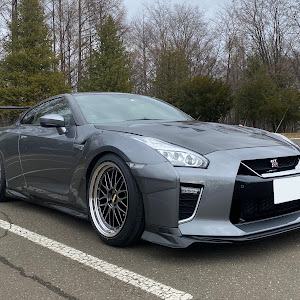 NISSAN GT-R R35