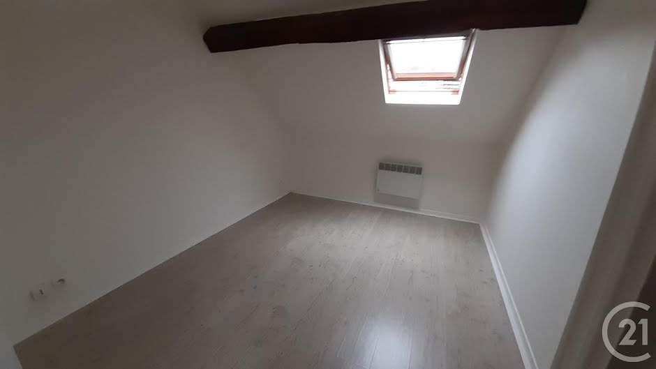 Vente appartement 1 pièce 24.82 m² à Corbeil-Essonnes (91100), 79 900 €