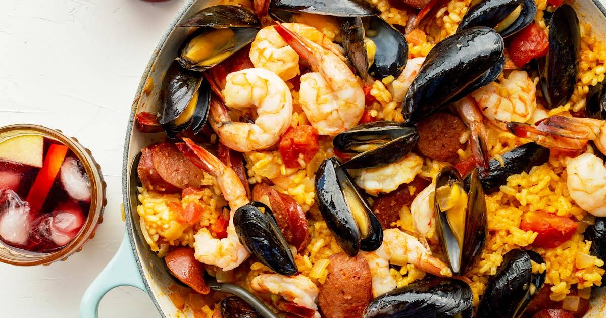 Easy Spanish Paella I Panning The Globe