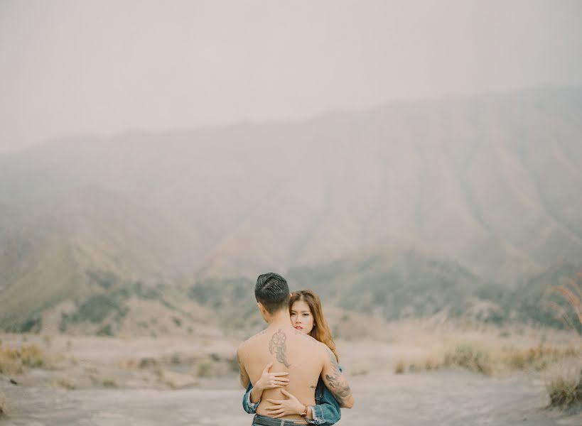 Fotograful de nuntă Ali Bachtiar (alfabach). Fotografia din 25 iunie 2019