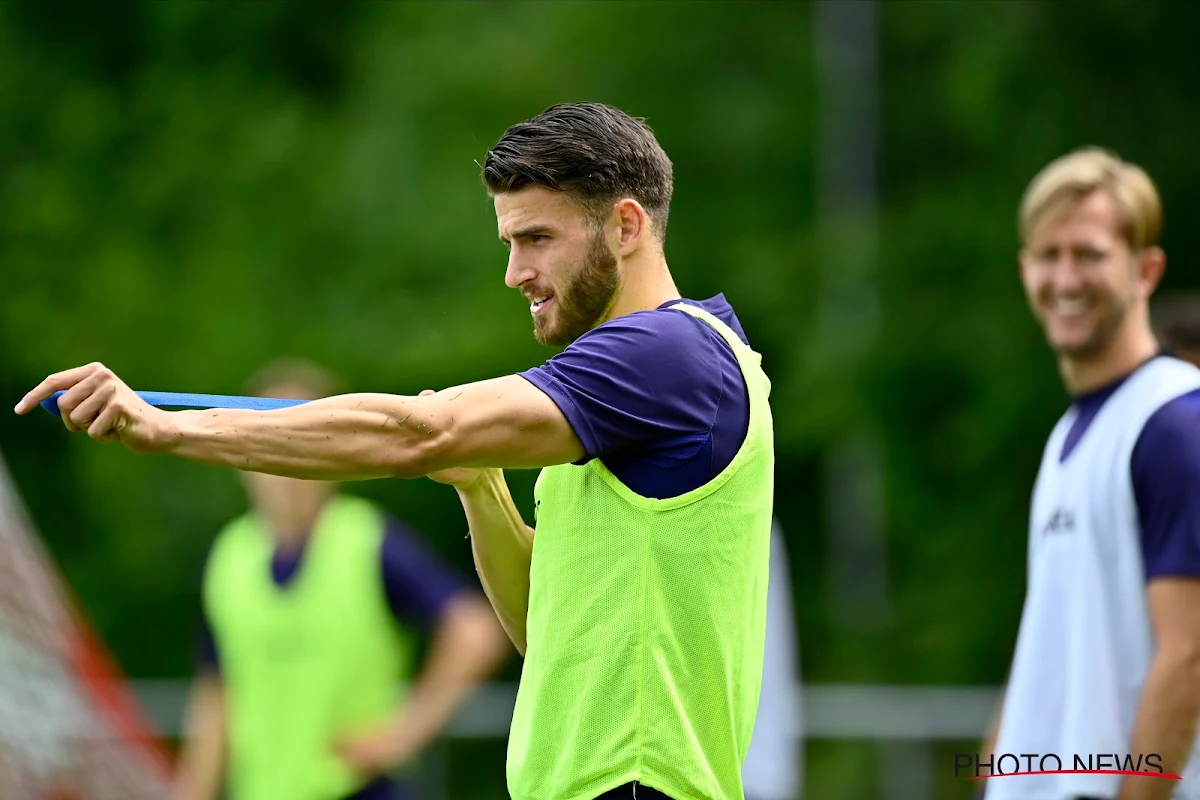 Wesley Hoedt: "Je suis Anderlecht de près depuis au moins deux ans" 