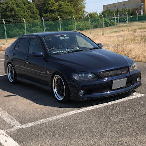 アルテッツァ SXE10