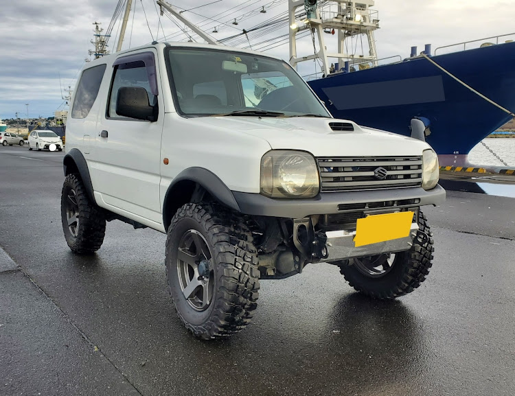 ジムニーの10月も宜しくお願いします・BFグッドリッチ KM3・DIY・ハミタイ対策・マフラーに関するカスタム事例の投稿画像1枚目