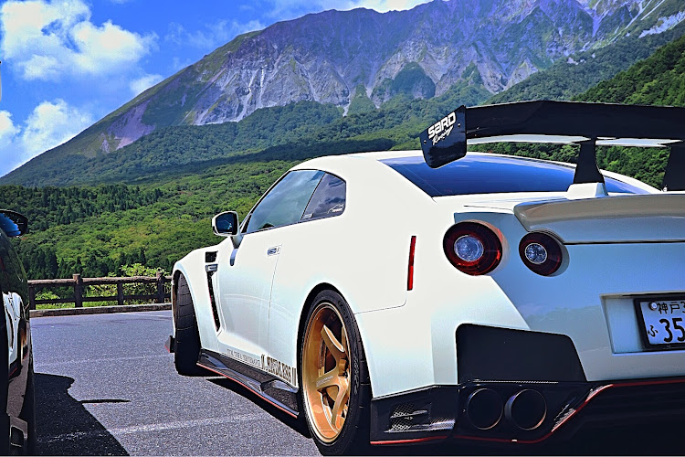 NISSAN GT-Rの蒜山高原・大山・ぷらっとツーリング&撮影会に関するカスタム事例の投稿画像1枚目