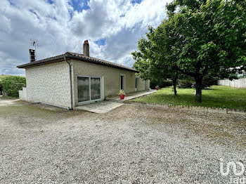 maison à Villebois-Lavalette (16)