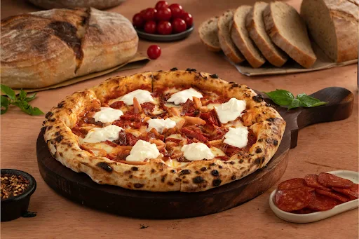 Naples - Shredded Pepperoni(Pork) Pizza With Burrata Cheese