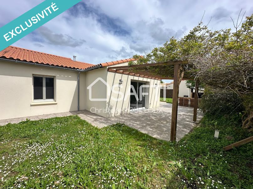 Vente maison 4 pièces 122 m² à Saint-Gelais (79410), 255 000 €