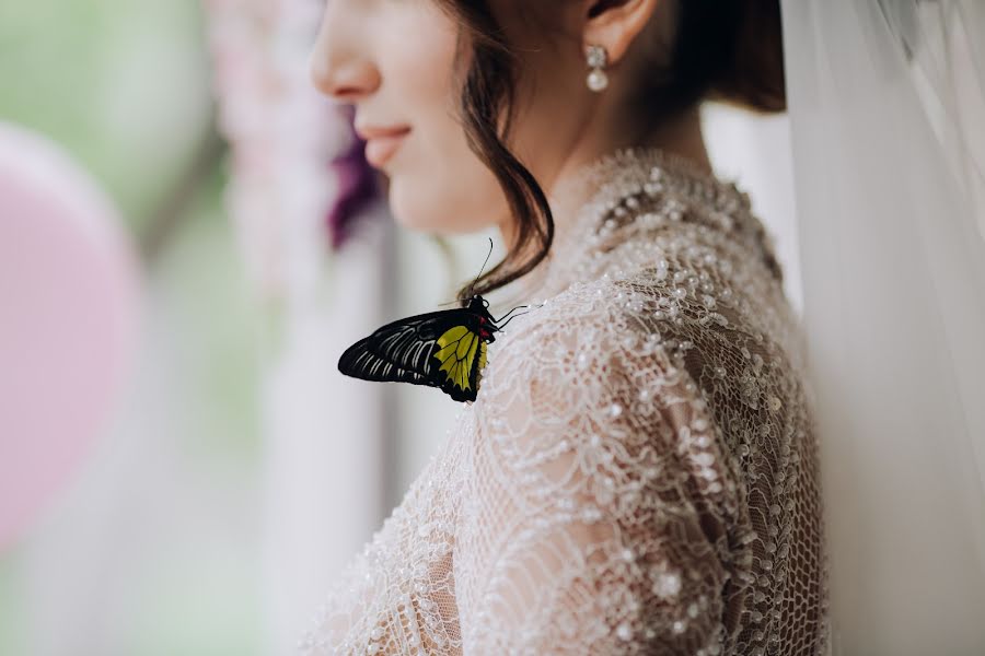 Fotógrafo de casamento Oksana Bazhaeva (oksi85). Foto de 19 de maio 2017